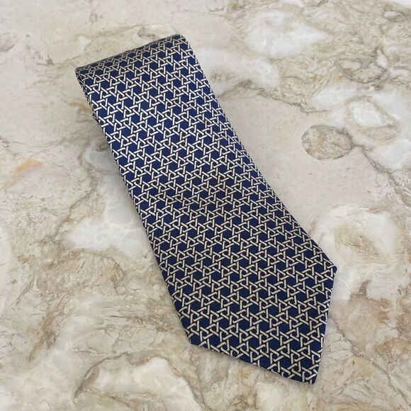 Hermes 100% Silk Tie Geometric Pattern - Picture 2 of 8